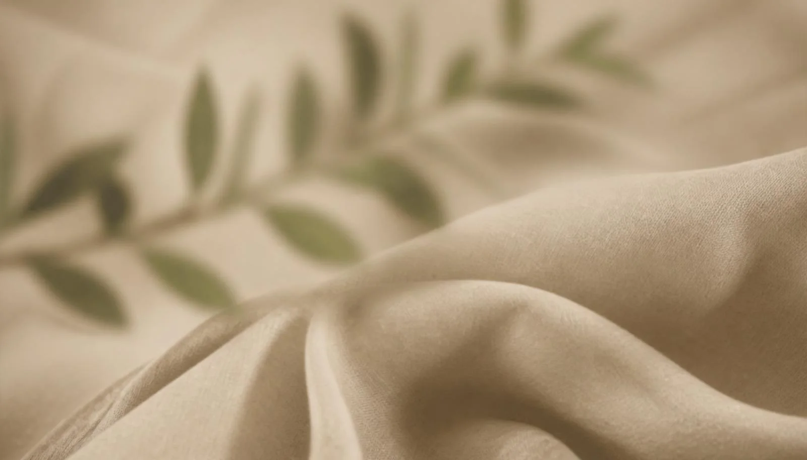 Détail d'un tissu de lin et d'un rameau, image d'ambiance